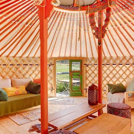 Camping Jurte Falken Nest *